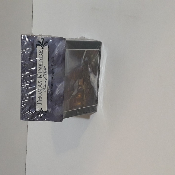 -  NEW VINTAGE THOMAS KINKADE TWILIGHT COTTAGE 100 PIECE MINIATURE JIGSAW P… - Picture 3 of 6